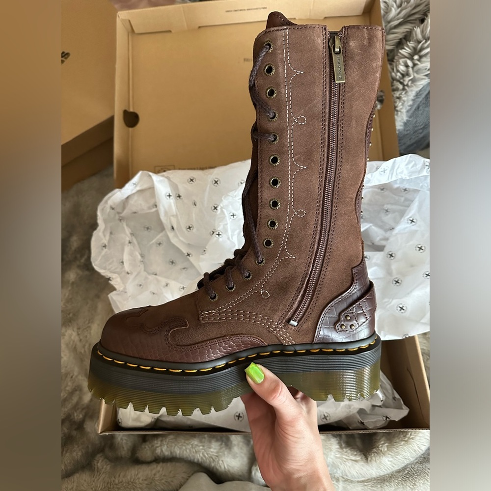 SOLD Dr. Martens 1B99 Gothic Americana Leather Mid Platform Boots